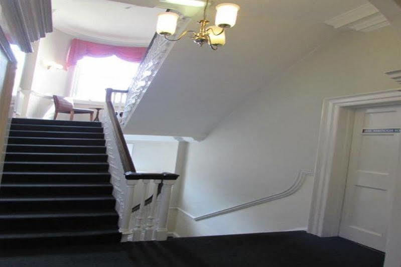 באת' Parade Park Accommodation מראה חיצוני תמונה